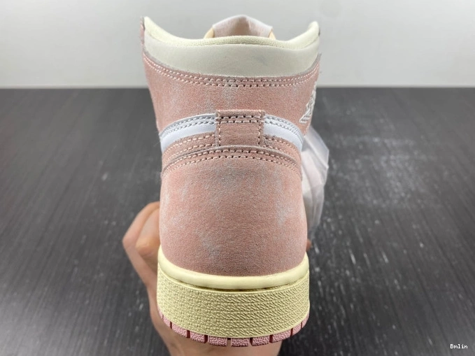 Bmlin High FD2596-600 1 Washed Retro Jordan OG (Women's) Pink Air 0711